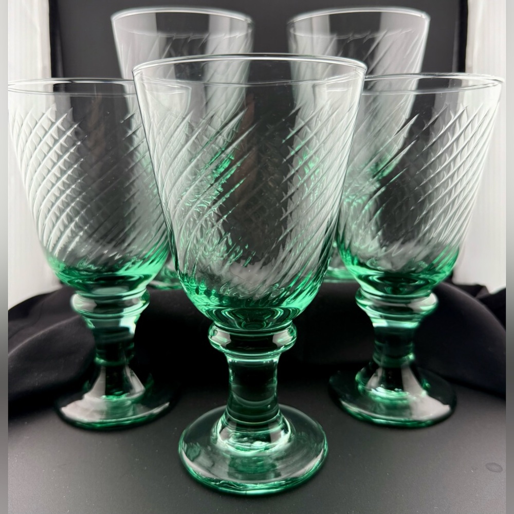 5 Libbey Spanish Green Swirl (optic swirl) 16oz glasses